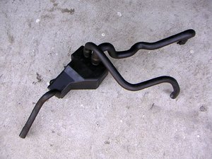oil.jpg (100.98 KiB) Viewed 4704 times Viss labāk , ir sākt ar šajām caurulītēm un melno kastīti.