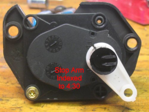 Piemers, ka izskatas salauzta atdure